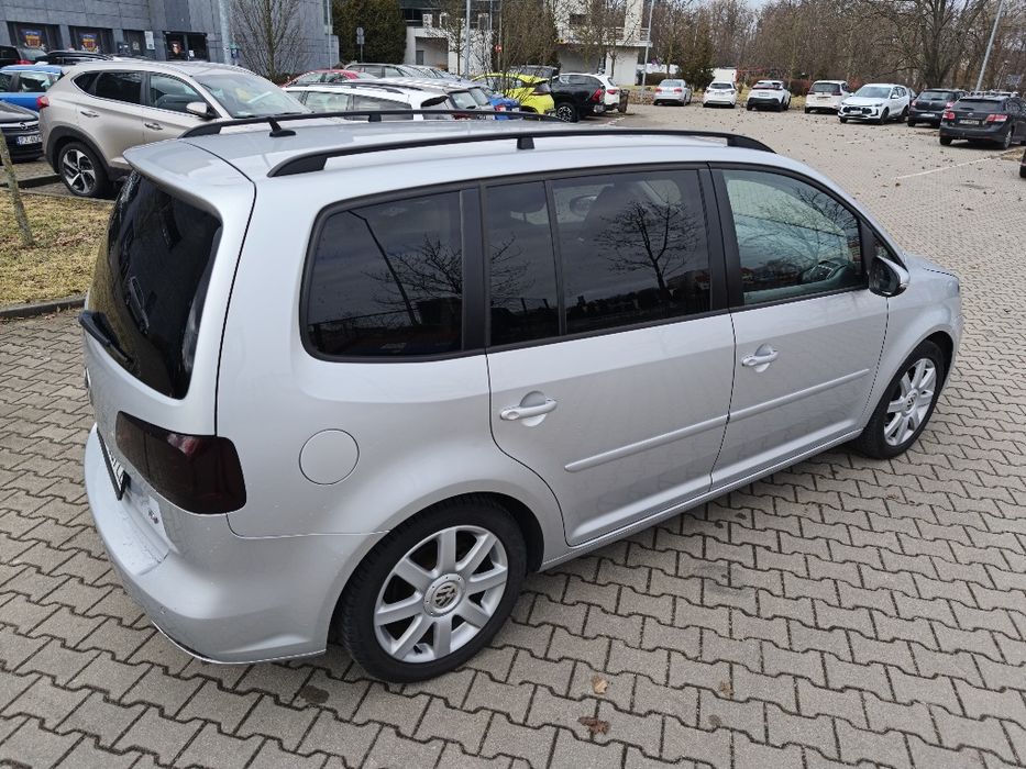 Volkswagen Touran 1.6 TDI 2012 rok Wersja 7 osób  Zamiana