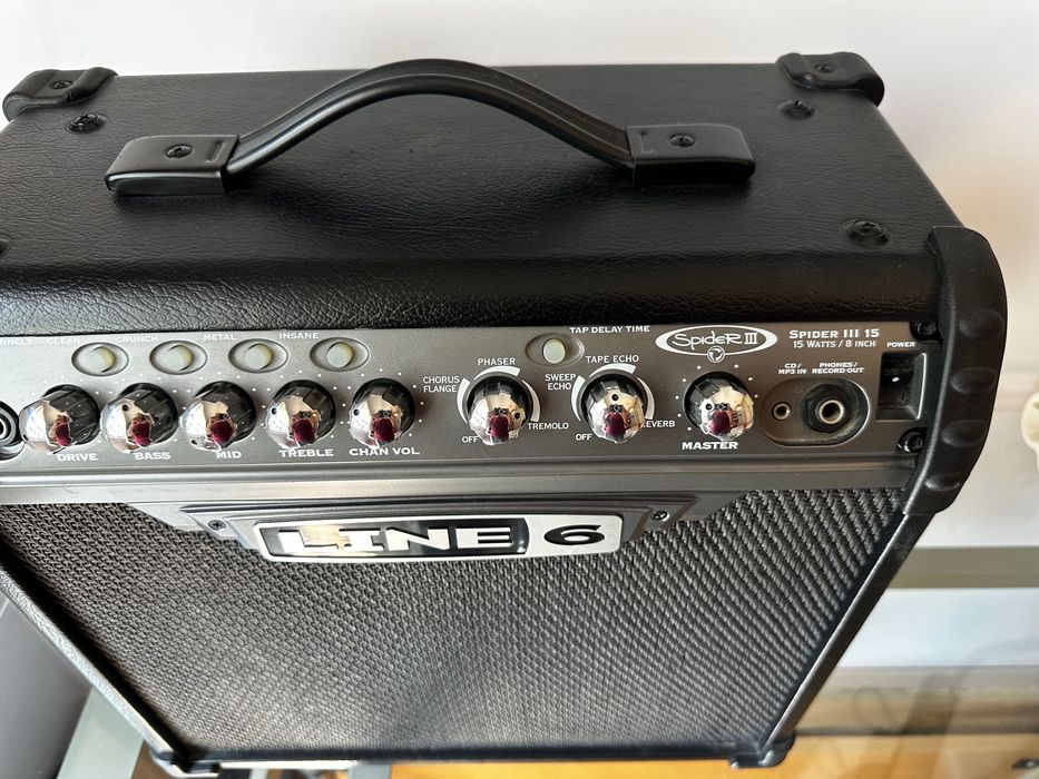 Amplificador de guitarra eléctrica LINE 6 Spider III 15 watts