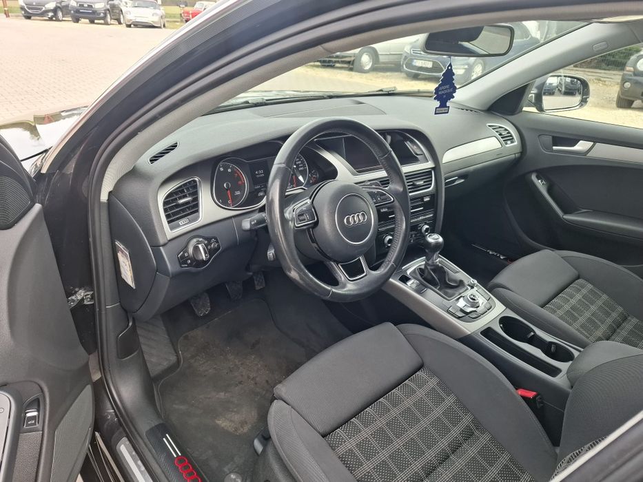 Audi A4 1.8B Super stan!