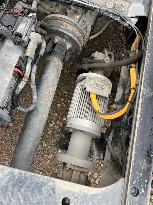 Silnik Elektryczny Napęd Isuzu M55 NQR NPR NPS