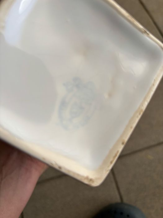 Garrafa em porcelana + copos