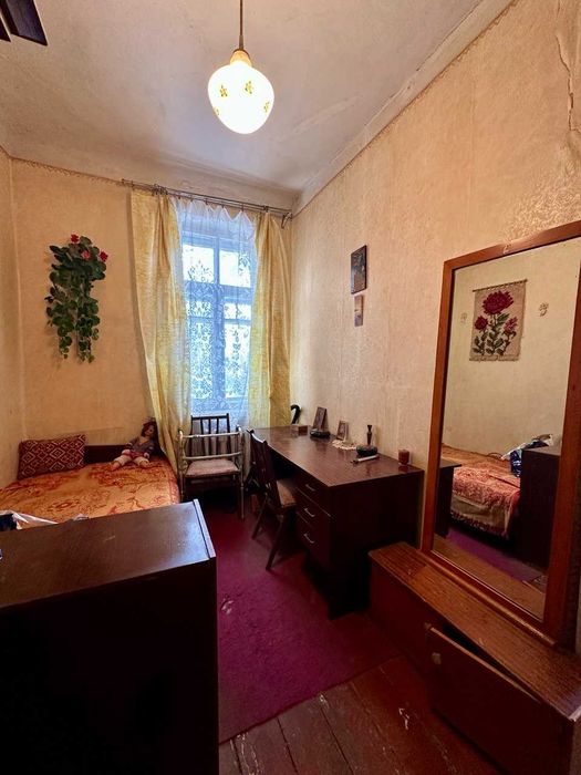 Центр міста,3 кімнатна квартира 43м2,Сертифікат(NN)