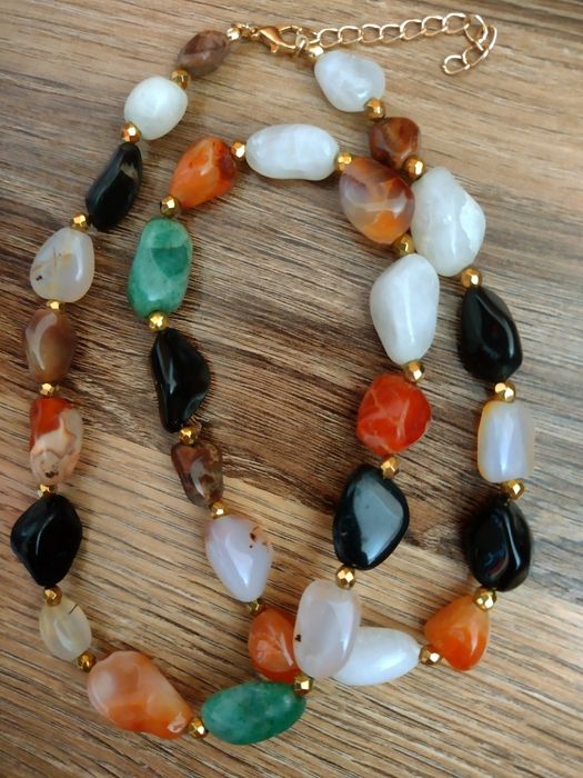 Naszyjnik z agatów