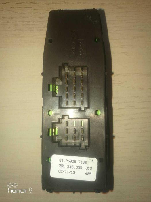 Блок управління склопіднімача і дзеркал 81258067108 MAN TGX лівий