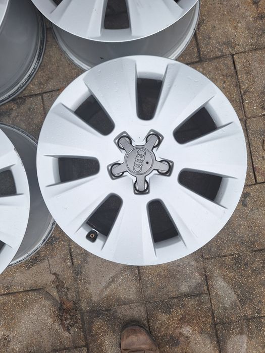 Alufelgi Audi A4 B8 17 cali