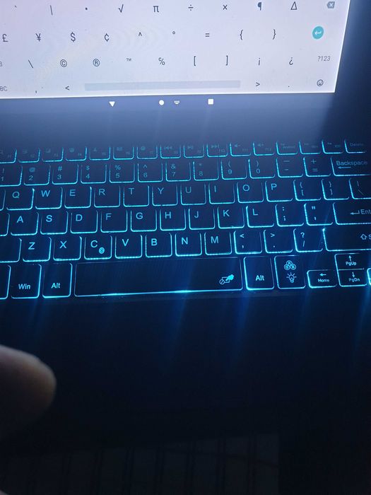 TABLET 10,5"     16GB RAM  1TB disco armazenagem 2k imagem uhd como novo