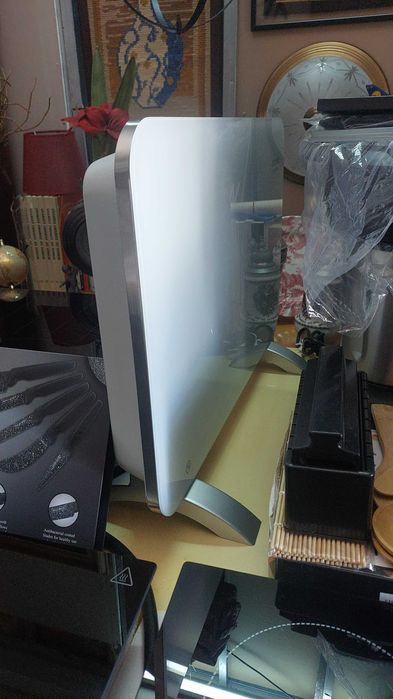 MAQUINA DE CAFÉ E PEQUENOS ELECT.