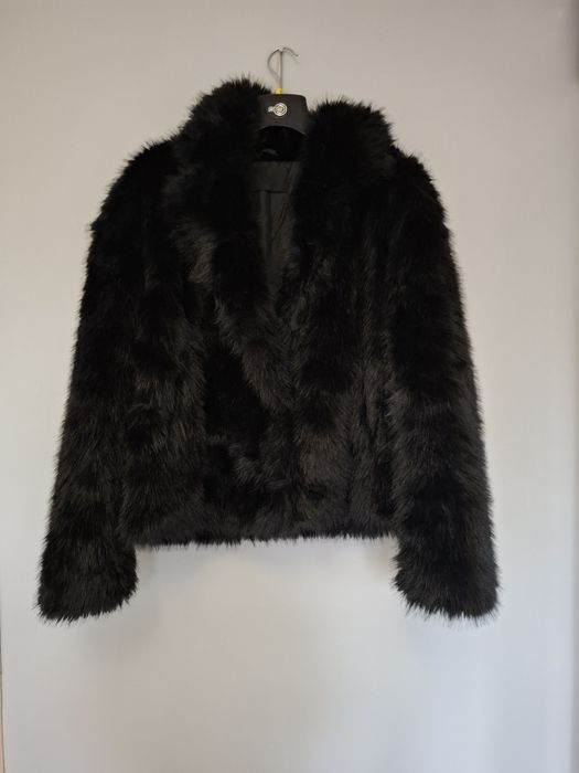 Czarne futerko rozmiar S