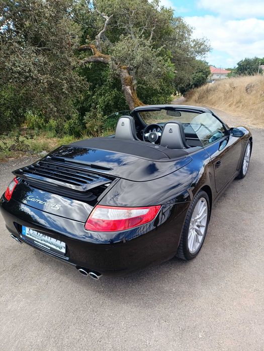 Porsche 911-997 Carrera 4S - cabrio - 2007 - c/caixa manual
