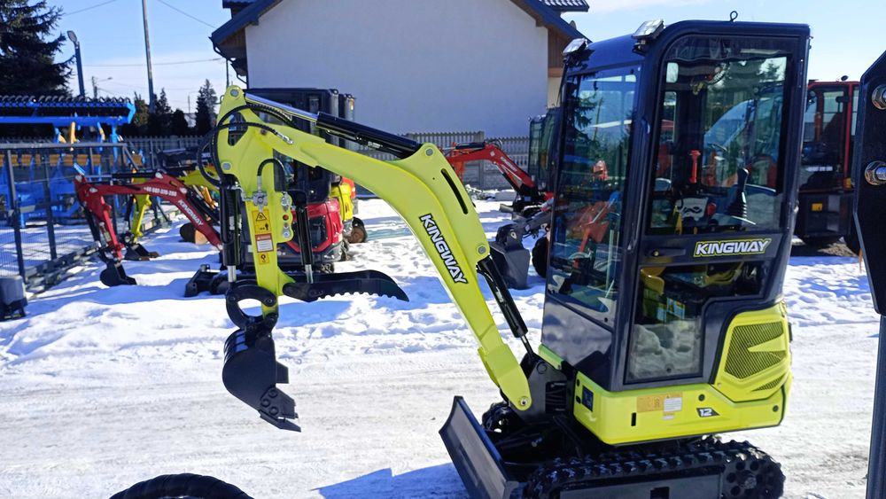 Minikoparka z kabina na yoistick , silnik KOOP