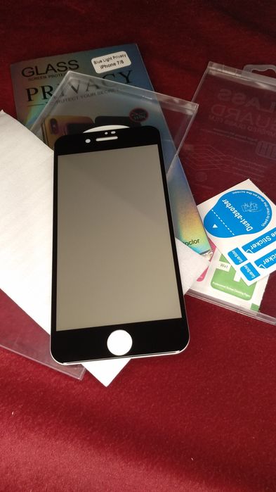 Стекло iPhone 7/8