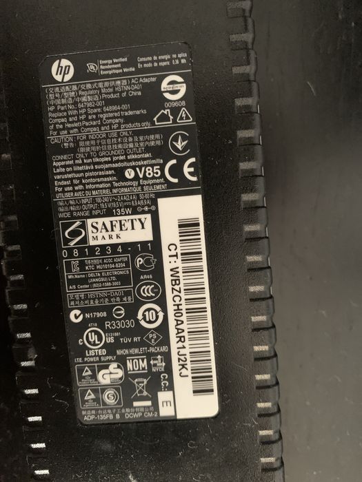 Carregador de computador HP e cabo de alimentação