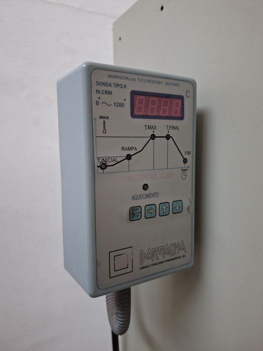 Forno/Mufla cerâmica - 1200 graus - Trifásico