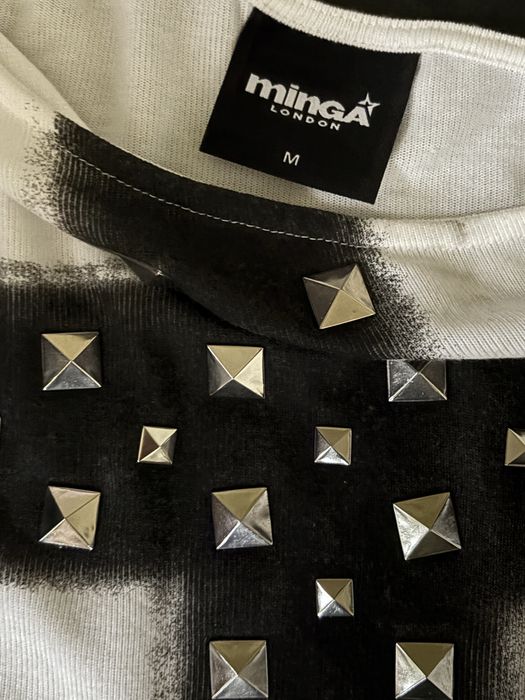 Mingalondon off-shoulder top трендовий