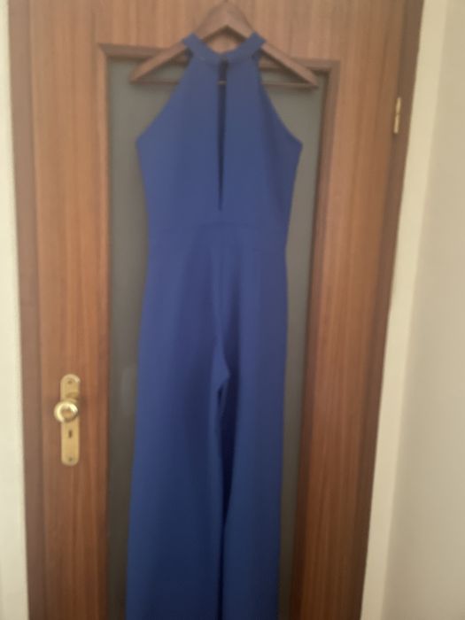 Macacão super elegante tamanho L