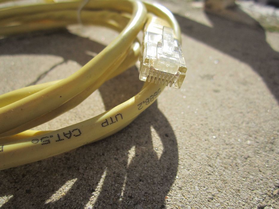 Cabo de rede CAT.5e amarelo 2m