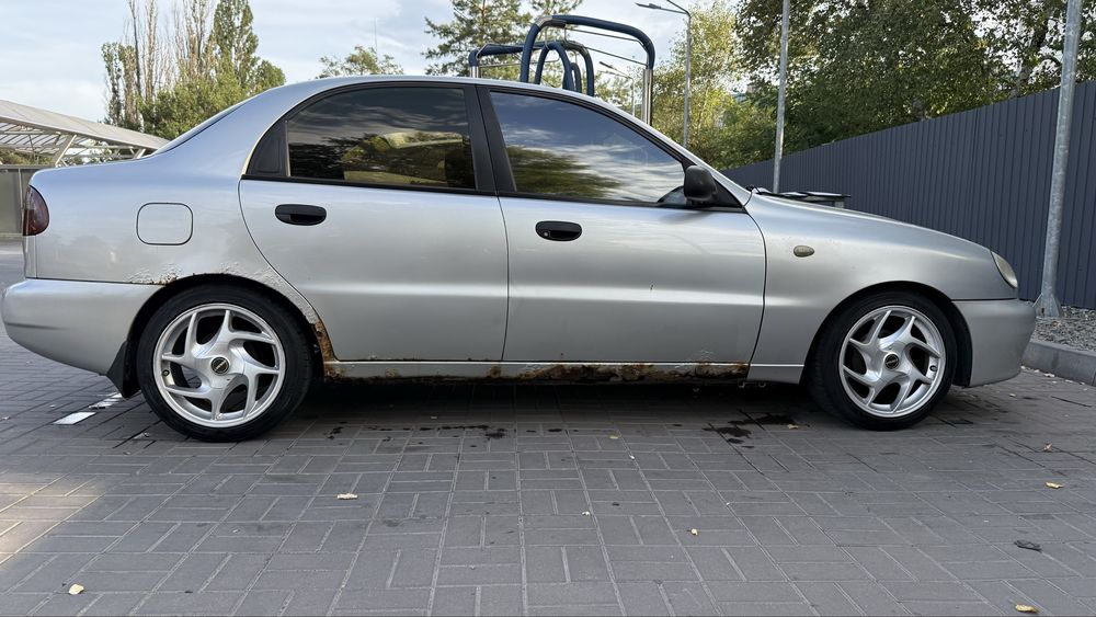 Продам ланос 1,5