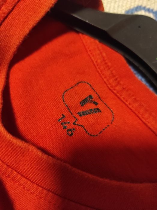 Koszulka czerwona 146