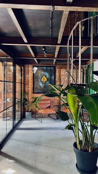 Kameralne biuro 8 m² w stylu loftowym - centrum miasta