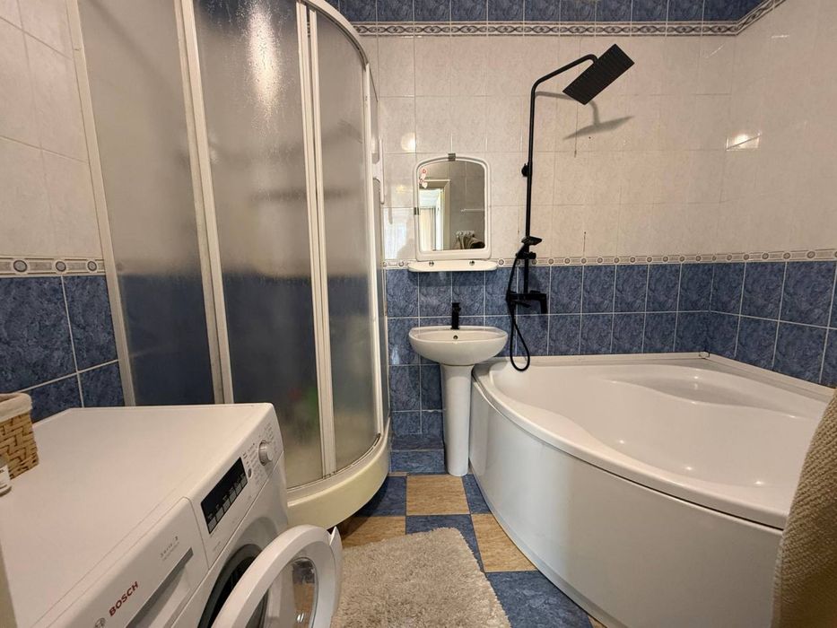 Продам 2к квартру. Рабочая 146. Уральская