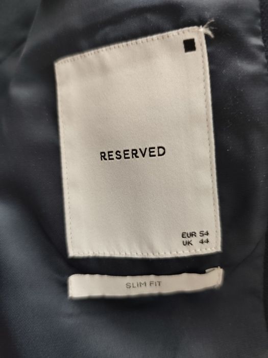 Garnitur granatowy Reserved