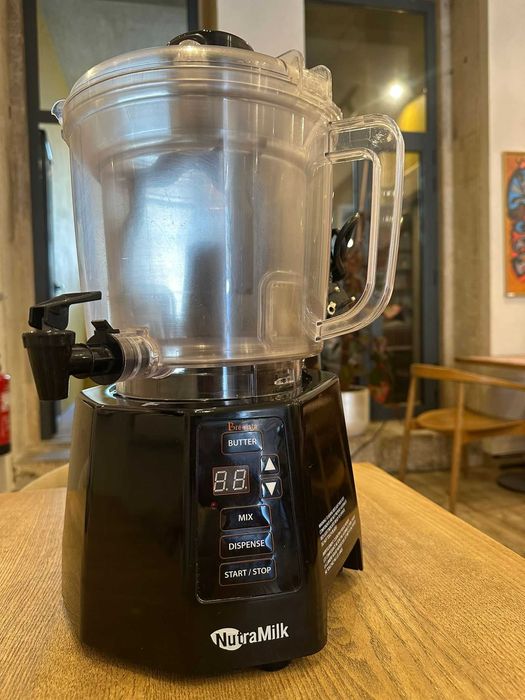 NutraMilk - Máquina de fazer manteiga de nozes e leite vegetal 2L
