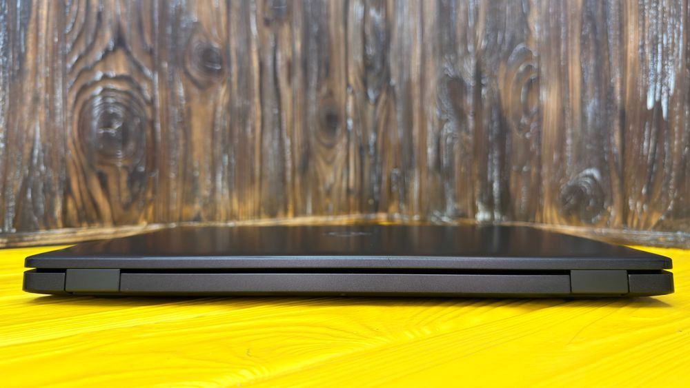 Компактний Офісний Ноутбук Dell Latitude 5400 /14.0" FHD IPS/ i5-8365u