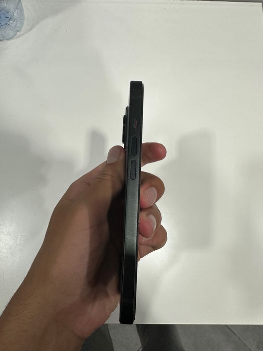 Iphone 15 em otimo estado