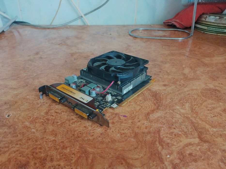 Відеокарта ZOTAC GT-730 2GB DDR3
