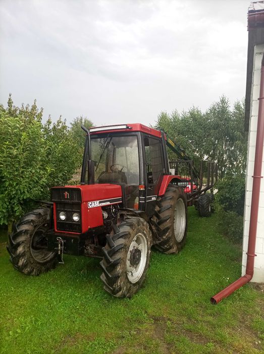 Ciągnik  case 885 xl