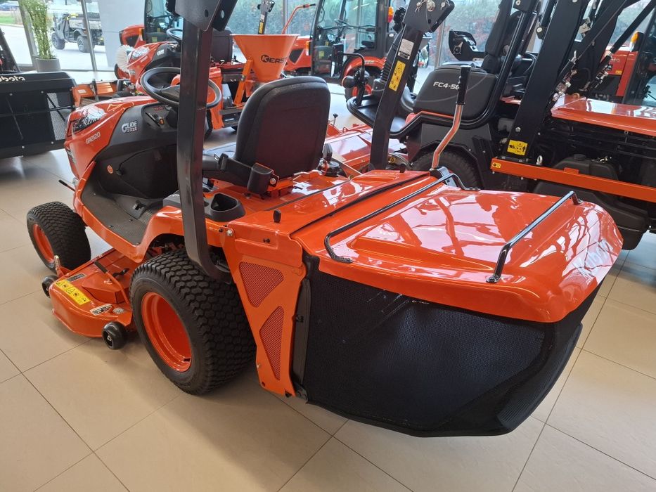 Profesjonalna kosiarka KUBOTA GR2120 4X4, Promocja RATY 0%