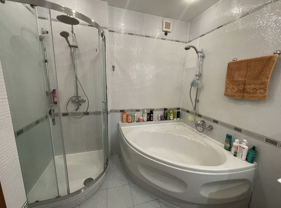 Продажа 3ой квартиры в Вознесеновском р-не (пр. Маяковского)