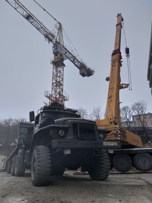 Кран маніпулятор, автокран, послуги перевезення вантажів