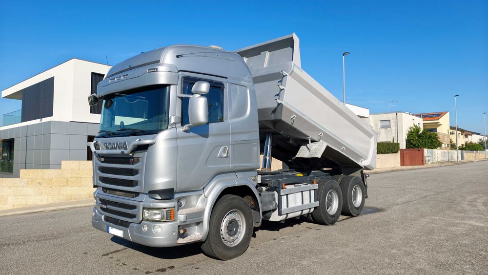 Scania R580 V8 6x4 basculante susp. ar