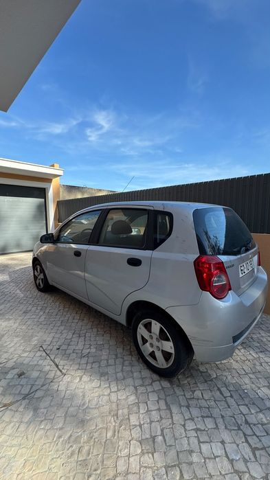 Vendo carro Chevrolet de 2009 em bom estado — photo 3