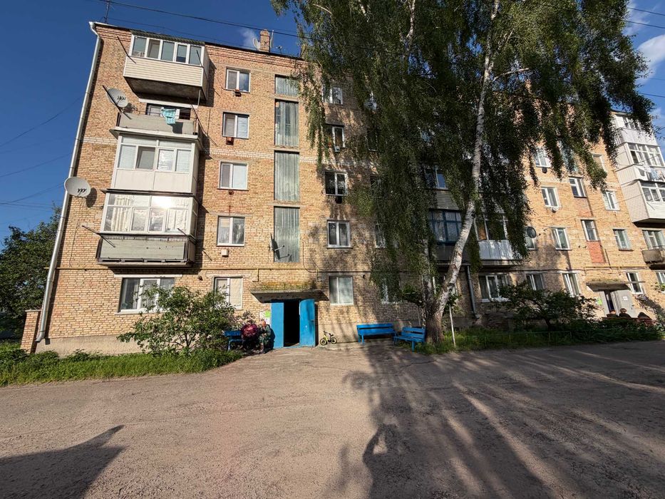 Продаж 3 кім квартири в центрі міста Яготин Є ВІДЕООГЛЯД