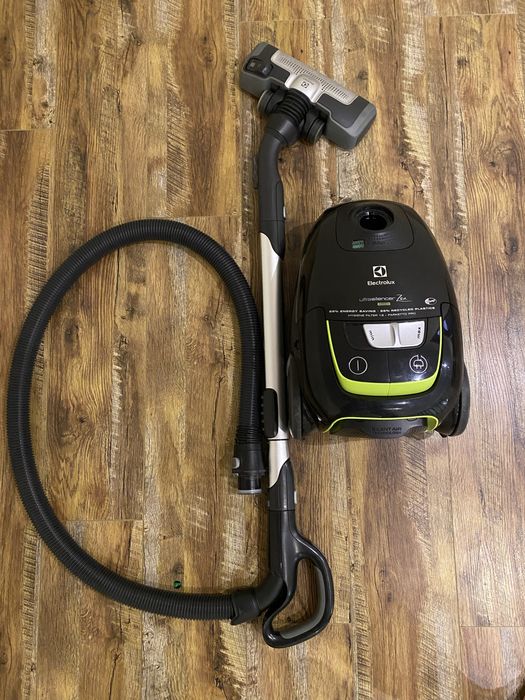 Пилосос порохотяг Electrolux ultrasilencer