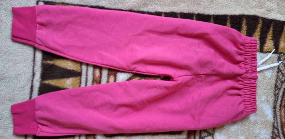 Spodnie 3/4latka Bluey pieski dziewczynka,bawełna, nowe