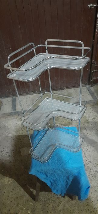 Полиця кутова в ванну