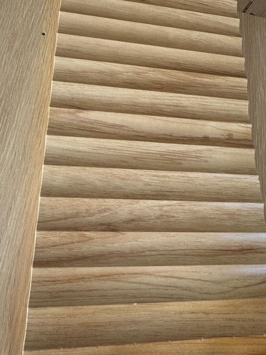 Szafka nocna z szufladami i gniazdem USB 230