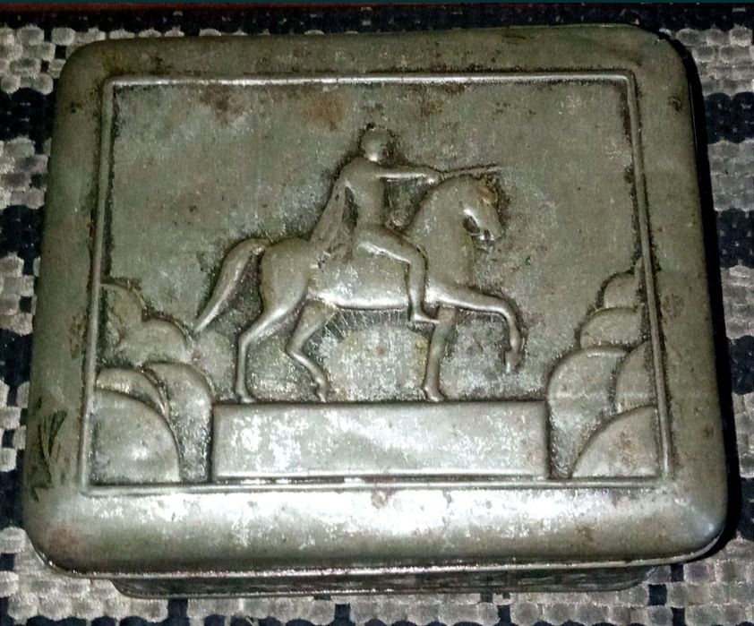 Przedwojenna szkatuła pudełko.