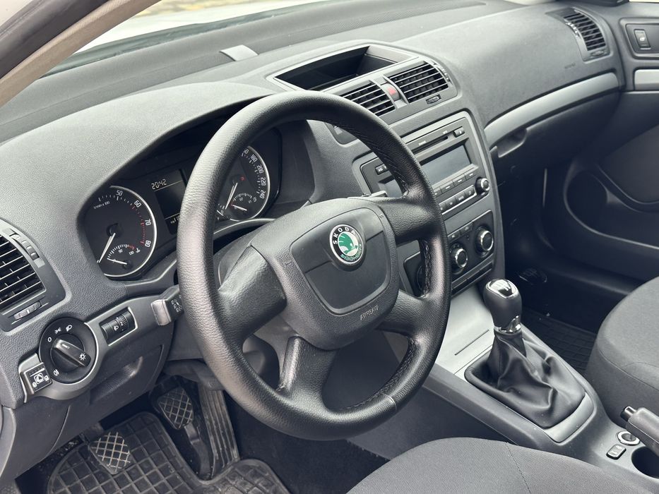Шкода Октавія  2013 рік 1,6 бензин MPI + ГБО4 механіка Skoda Octavia A5 октавия