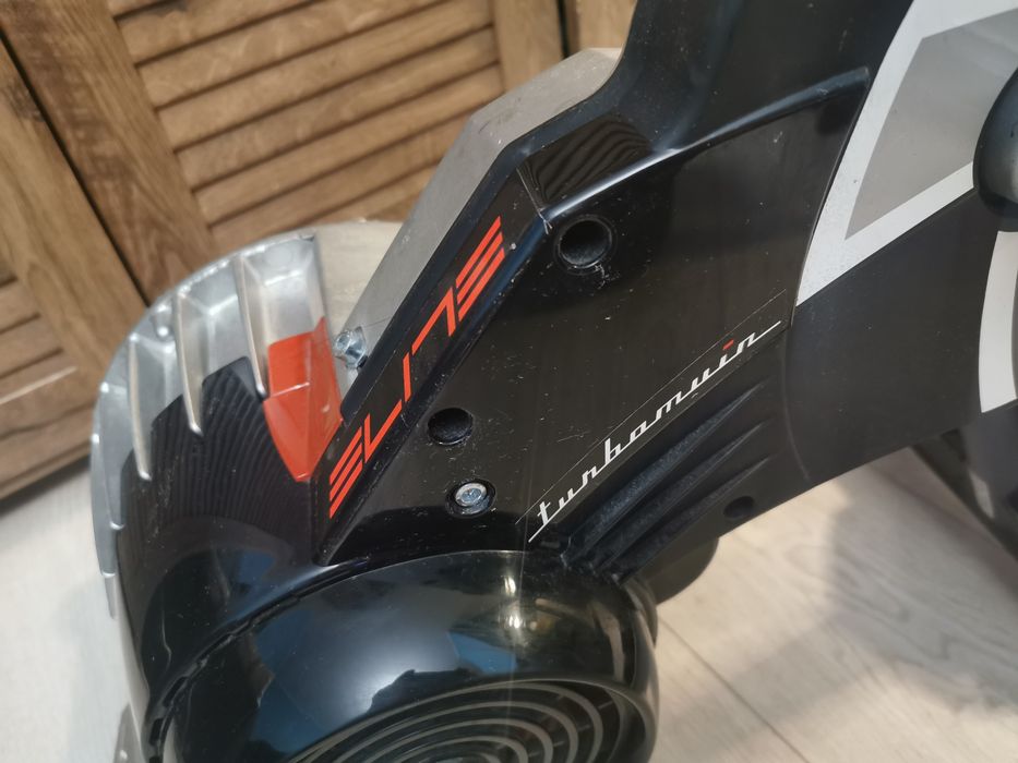 Trenażer Elite Turbo Muin + nowy czujnik