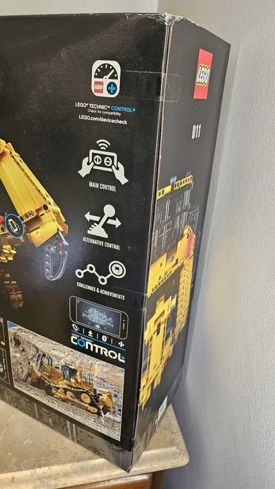 LEGO Technic 42131 Buldózer Cat® D11 Comandado Control+ 3854 Peças