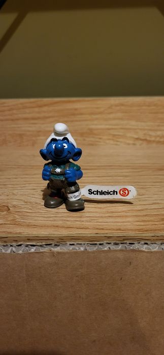 Schleich smerf w bawarskim stroju figurka unikat wycofany z 1999 r.