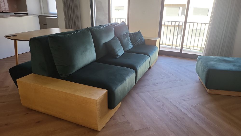 Sofá por medida e Puff - NOVO