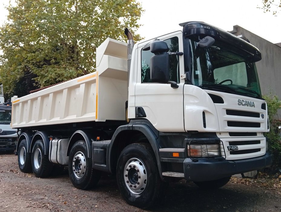 Scania P420 8x4 Camião Basculante Retarder