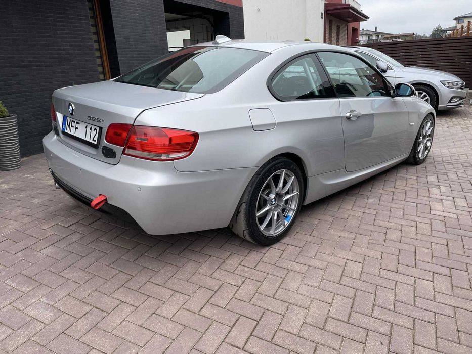 2x BMW E92 325i Cup | WSMP | KJS | Time Attack | Track Day | Nurburgring