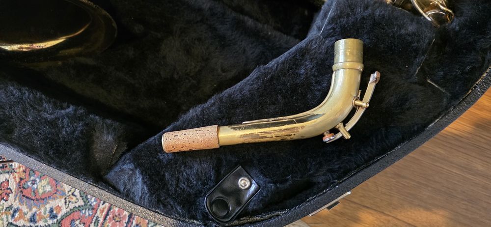 Saksofon barytonowy Conn 12M USA z 1957 rok