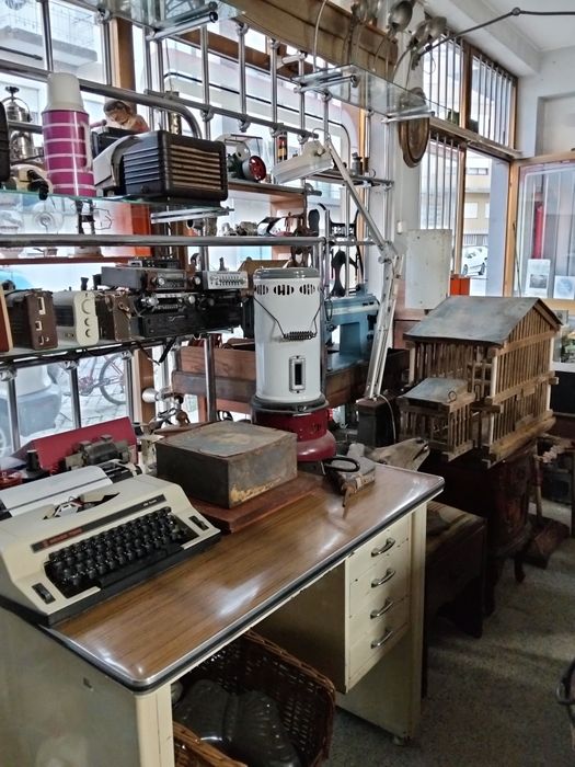 Antiguidades, velharias, vintage, industrial
